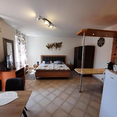 Apartamento Crazy Frog Gambrinusz Ii. Hajdúszoboszló Exterior foto