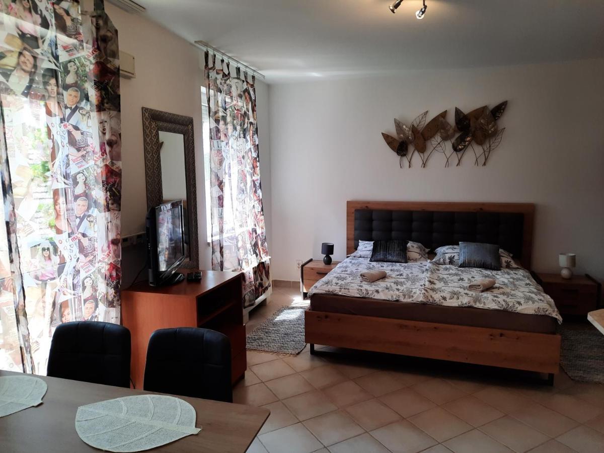 Apartamento Crazy Frog Gambrinusz Ii. Hajdúszoboszló Exterior foto