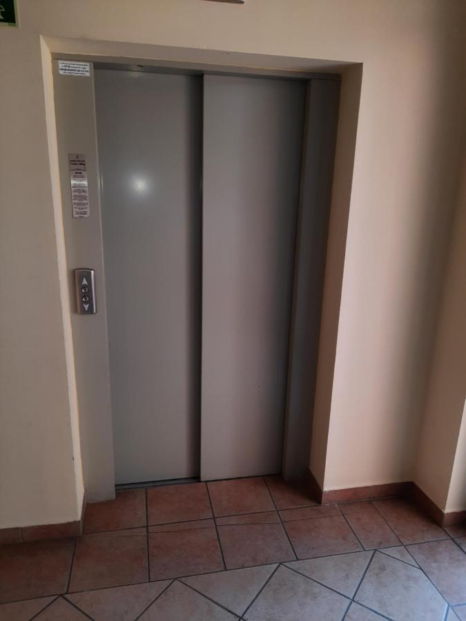 Apartamento Crazy Frog Gambrinusz Ii. Hajdúszoboszló Exterior foto